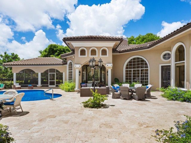 Home for sale at 16467 Brookfield Estates Way - photo 6214199