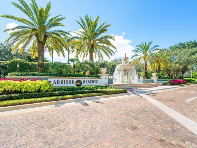 Home for sale at 16467 Brookfield Estates Way - photo 6214206