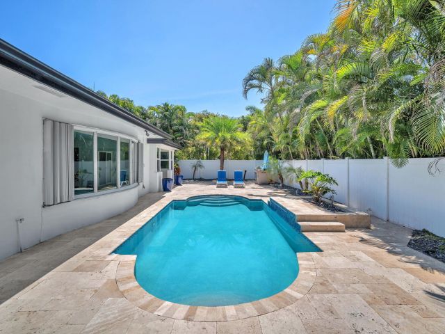 Home for sale at 850 W Camino Real - photo 6148860