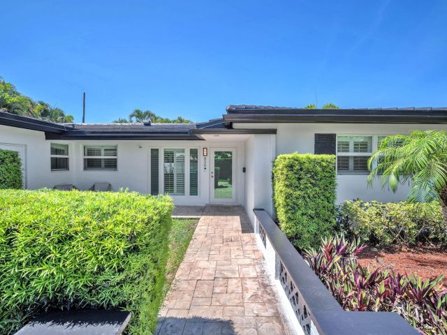 Home for sale at 850 W Camino Real - photo 6148867