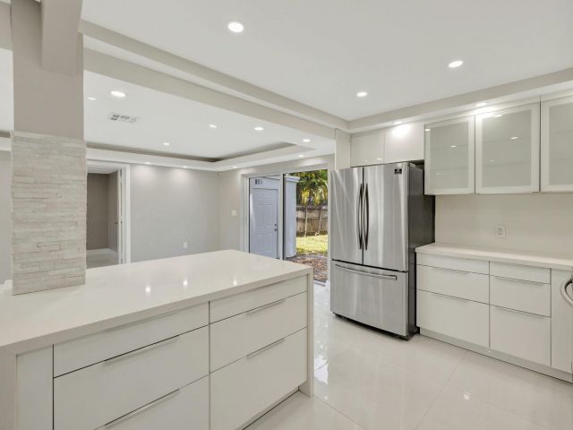 Home for sale at 3047 Arthur Ter - photo 6158996