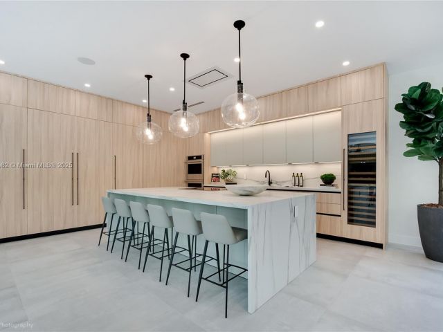 Home for sale at 4110 Park Ave - photo 6178519