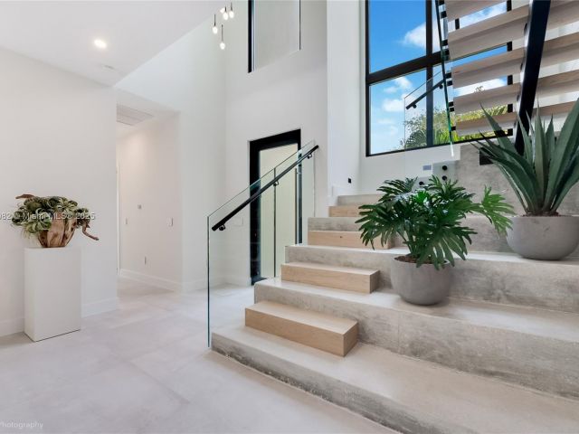 Home for sale at 4110 Park Ave - photo 6178526