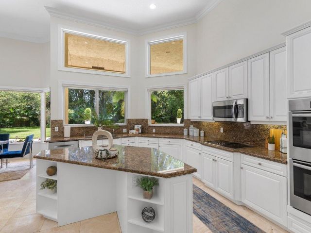 Home for sale at 16164 Bridlewood Circle - photo 6214777