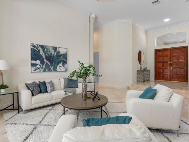 Home for sale at 16164 Bridlewood Circle - photo 6214784