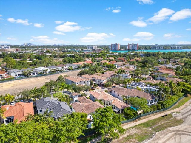 Home for sale at 19501 NE 14 CT - photo 6148710