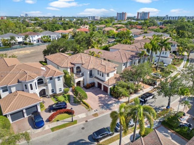 Home for sale at 19501 NE 14 CT - photo 6148717