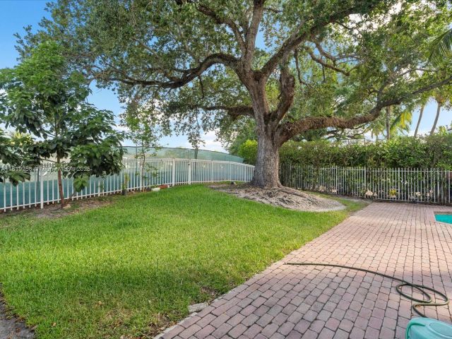 Home for sale at 19501 NE 14 CT - photo 6148726