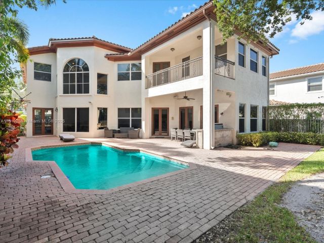 Home for sale at 19501 NE 14 CT - photo 6148728