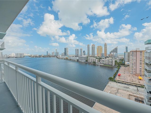 Apartment for sale  Unit #2317 - photo 6151714