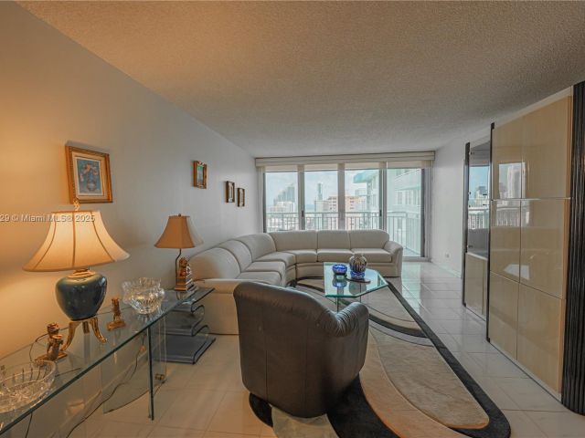 Apartment for sale  Unit #2317 - photo 6151719