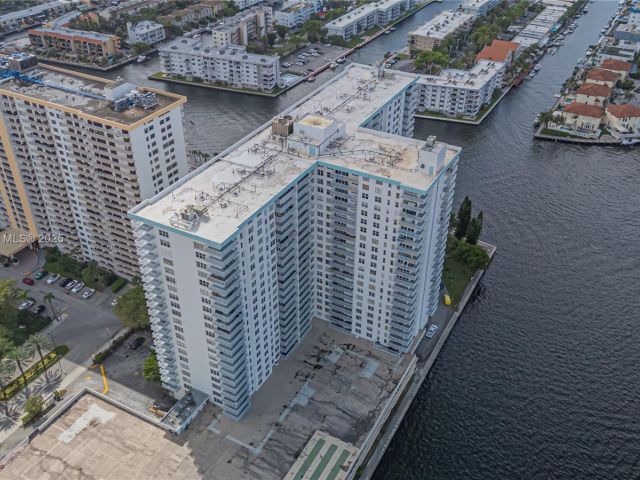 Apartment for sale  Unit #2317 - photo 6151721