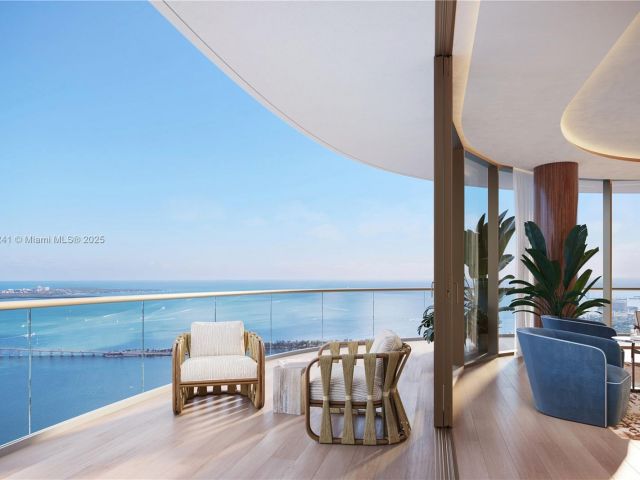 Apartment for sale  Unit #5202 - photo 6160774