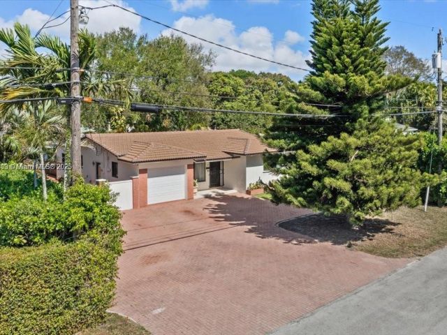 Home for sale at 6385 SW 25th St - photo 6161482