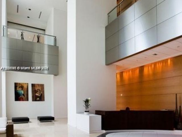 Apartment for rent  Unit #T-2803 - photo 6151765