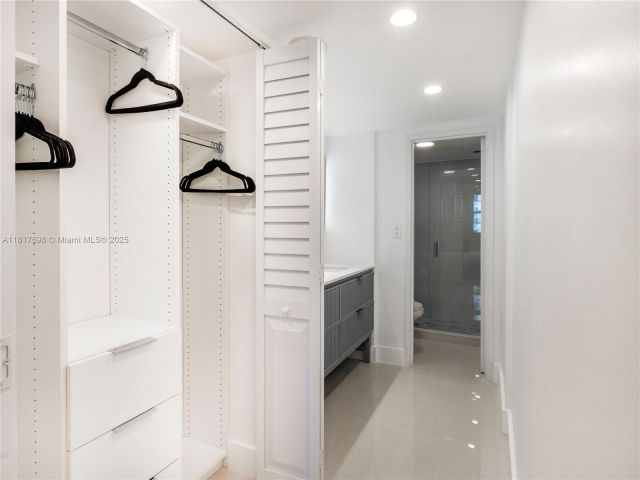 Apartment for sale  Unit #307 - photo 6178336