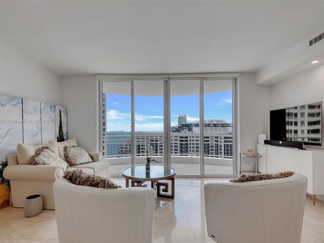 Apartment for sale  Unit #1803 - photo 6174268