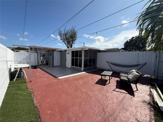 Home for sale at 7811 Sheridan St - photo 6149197