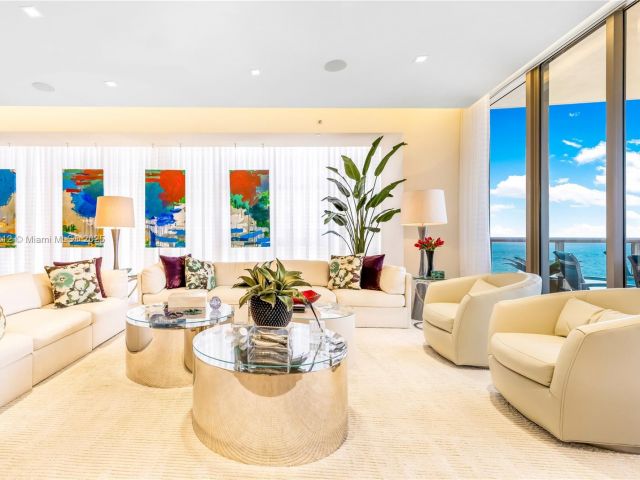 Apartment for sale  Unit #1101N - photo 6171593