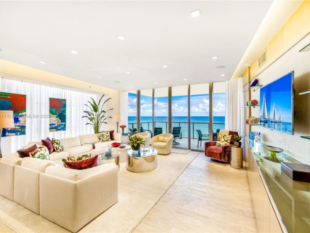 Apartment for sale  Unit #1101N - photo 6171594