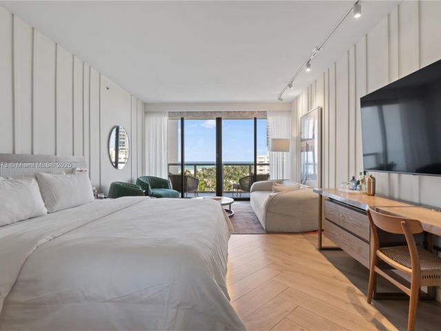 Apartment for sale  Unit #707 - photo 6150420