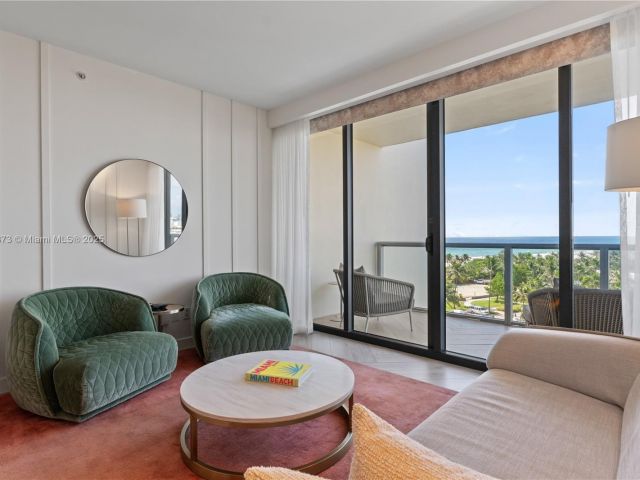 Apartment for sale  Unit #707 - photo 6150425