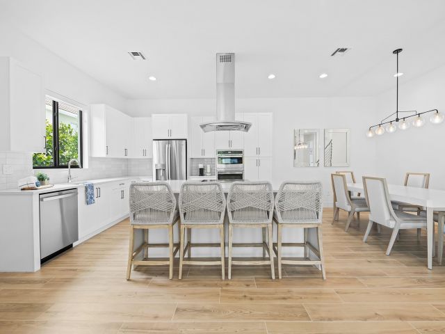 Home for sale at 1445 SW 23rd Court - photo 6241057