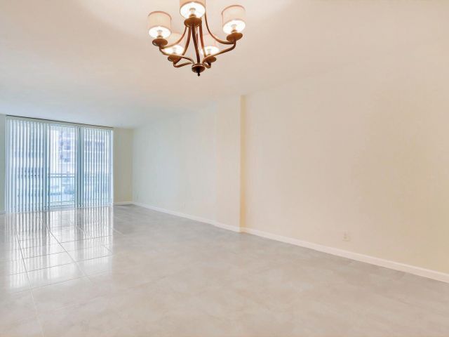 Apartment for sale  Unit #201 - photo 6168353