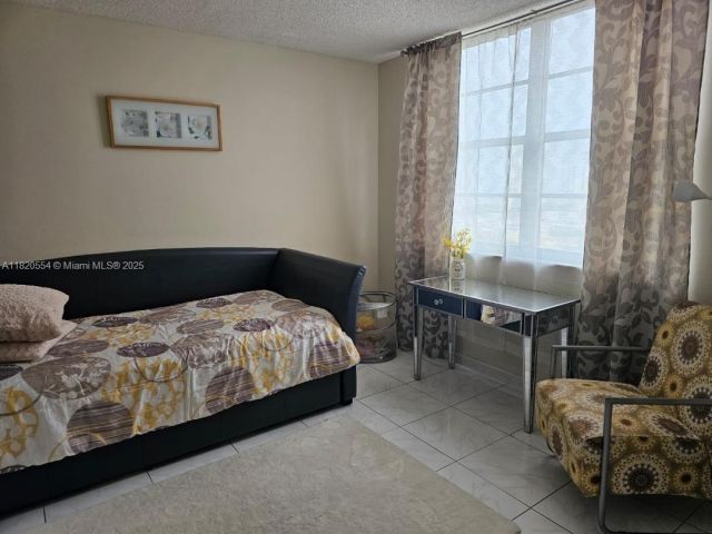 Apartment for sale  Unit #2111 - photo 7430213