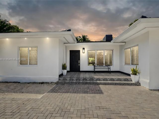 Home for sale at 8390 SW 64th St - photo 6224125