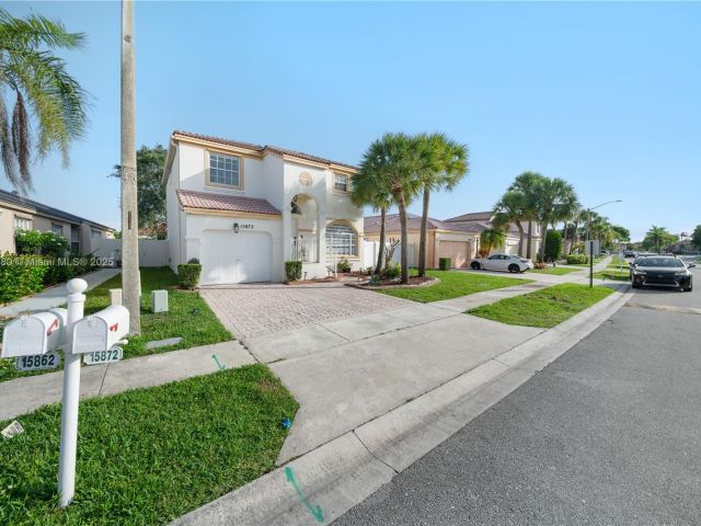 Home for sale at 15872 NW 21st St - photo 6150083