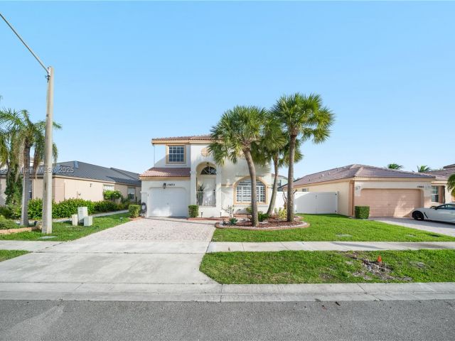 Home for sale at 15872 NW 21st St - photo 6150085