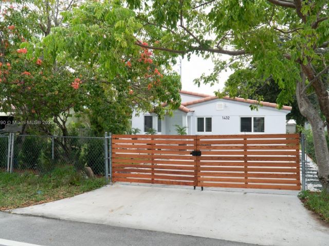 Home for sale at  - photo 6150354