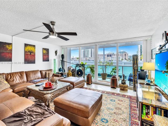 Apartment for sale  Unit #228 - photo 6151142