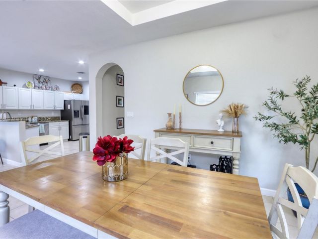 Home for sale at 148 NE 36th Avenue Rd - photo 6200058