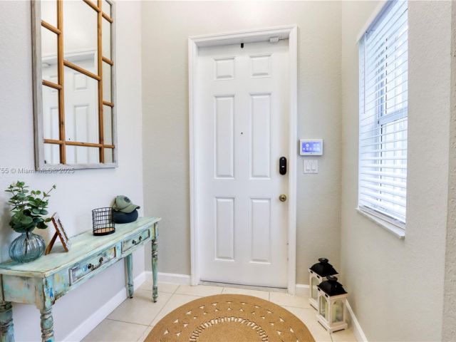 Home for sale at 148 NE 36th Avenue Rd - photo 6200064