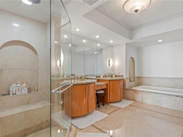 Apartment for rent  Unit #3404 - photo 6175407