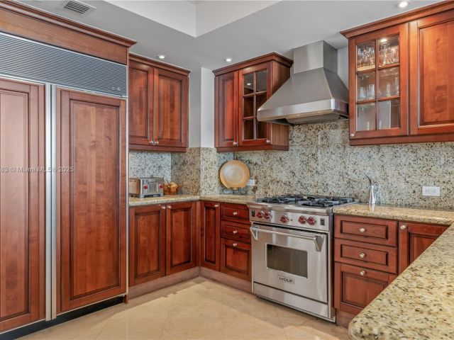 Apartment for rent  Unit #3404 - photo 6175417