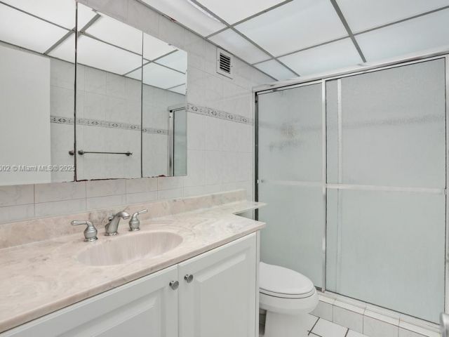 Apartment for sale  Unit #424 - photo 6152349