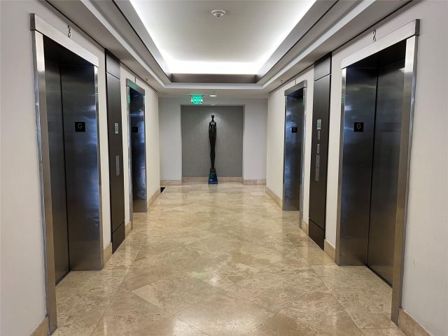 Apartment for rent  Unit #911 - photo 6164579