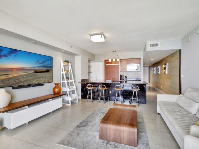 Apartment for rent  Unit #4612 - photo 6155746