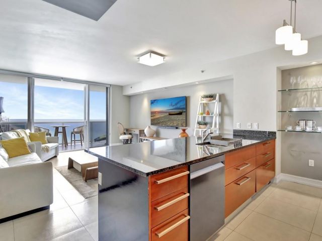 Apartment for rent  Unit #4612 - photo 6155754