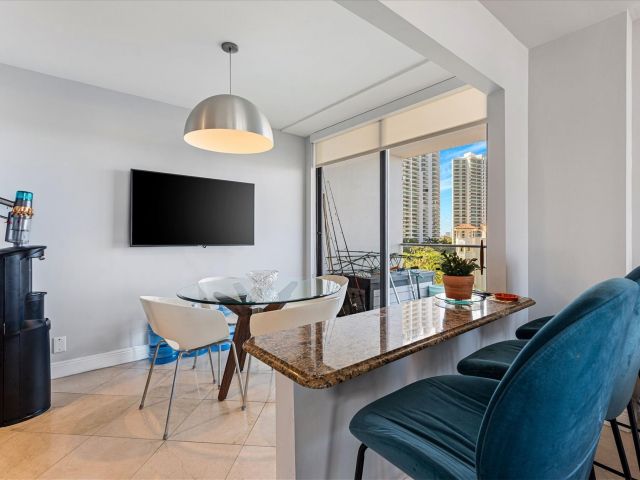 Apartment for sale  Unit #9J - photo 6156614