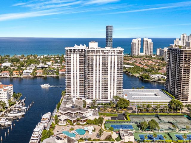 Apartment for sale  Unit #9J - photo 6156622