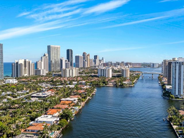 Apartment for sale  Unit #9J - photo 6156624