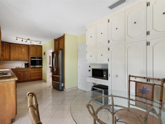 Home for sale at 6331 NE 22nd Ave - photo 6183275