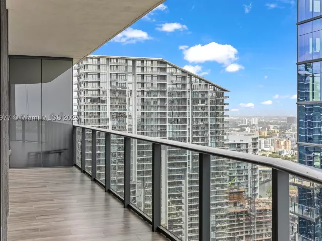 2-bedroom condo for sale in Miami - 801 S Miami Ave 4205 - MondialRealty