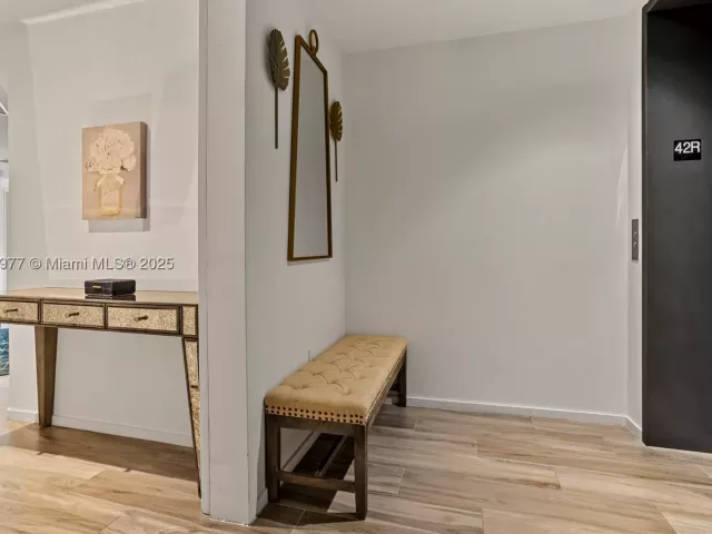 2-bedroom condo for sale in Miami - 801 S Miami Ave 4205 - MondialRealty