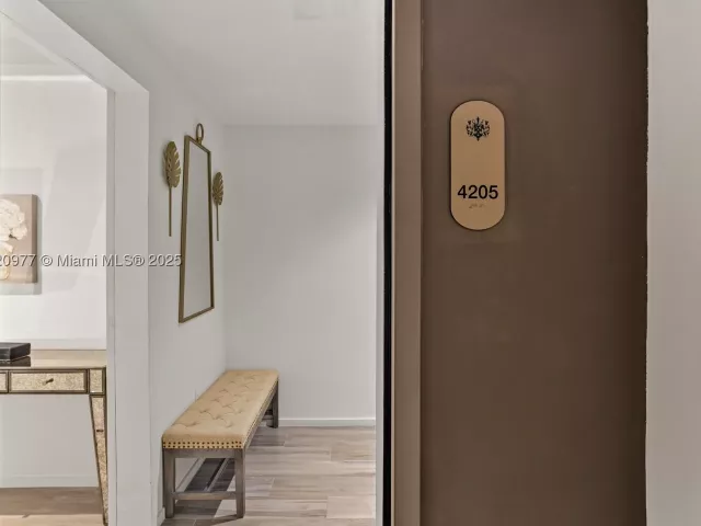 2-bedroom condo for sale in Miami - 801 S Miami Ave 4205 - MondialRealty