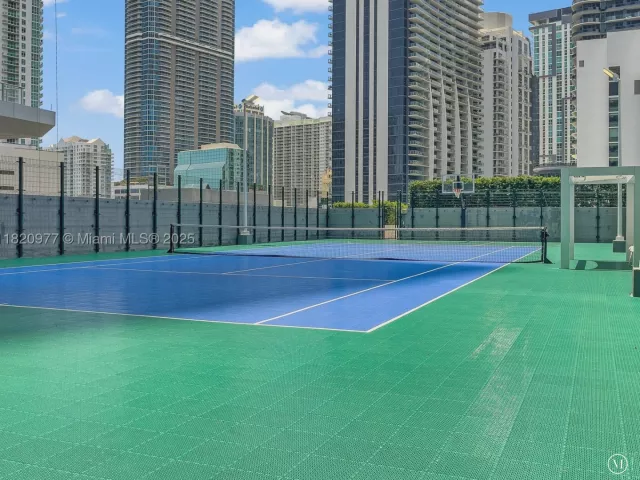 2-bedroom condo for sale in Miami - 801 S Miami Ave 4205 - MondialRealty